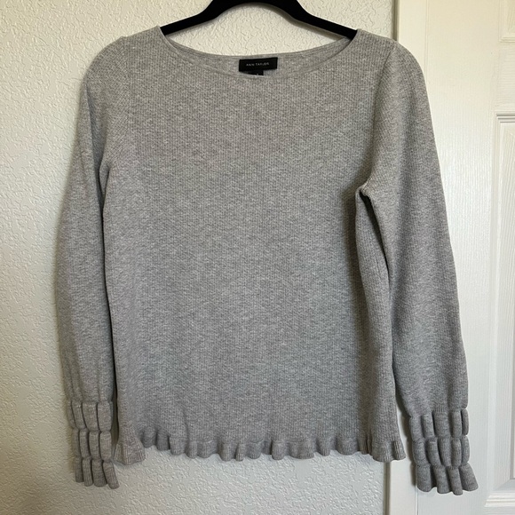 Ann Taylor Long Sleeve Gray Sweater - Picture 1 of 5